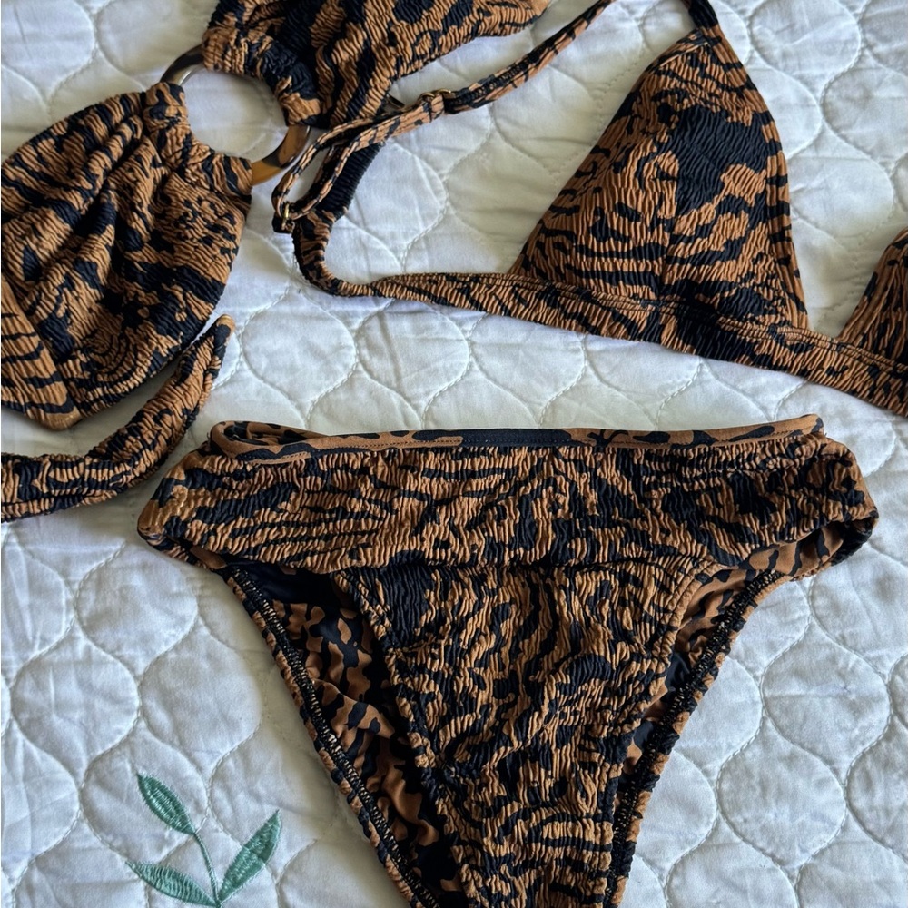 Montce Tigre (Animal Print) 3 pcs Bikini Set